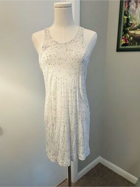 🔵⚪️Express White Speckled Racerback Hi-Lo Tank